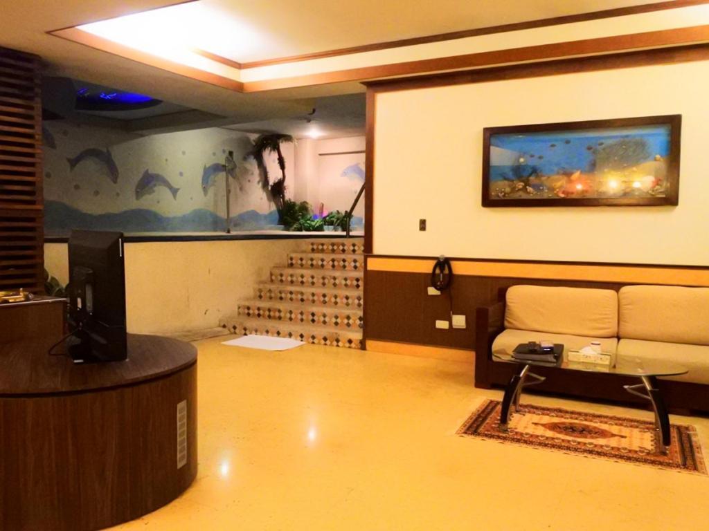 Swan Lake Motel Гуишан Екстериор снимка