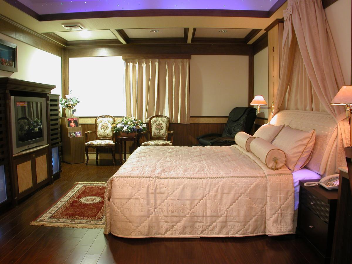 Swan Lake Motel Гуишан Екстериор снимка