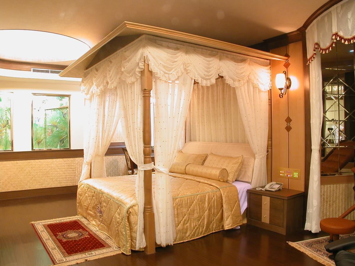 Swan Lake Motel Гуишан Екстериор снимка